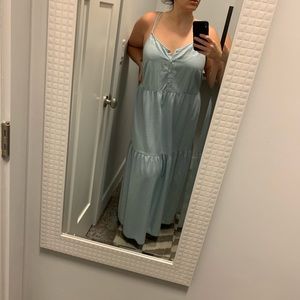 Maxi Dress light blue “ denim “